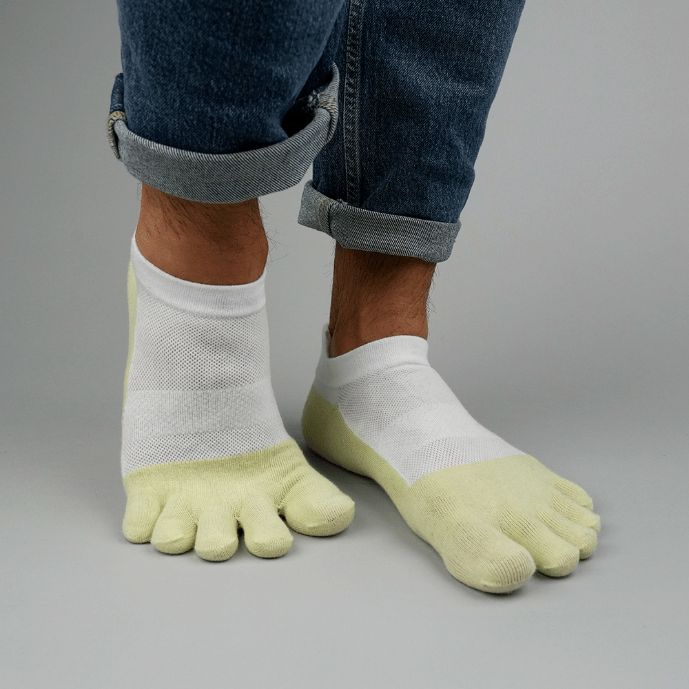 
                  
                    No-Show Toe Socks 3-pack
                  
                